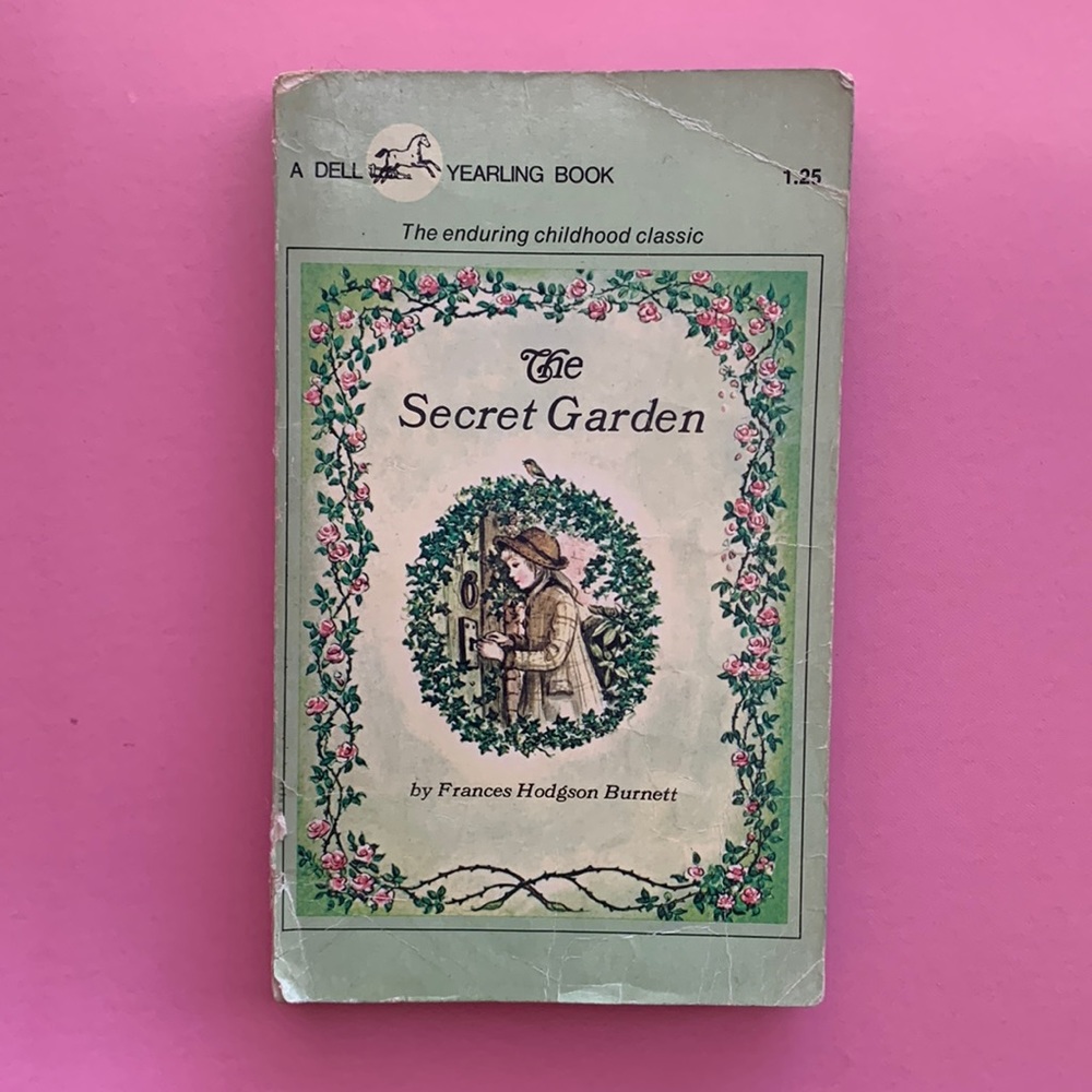 Vintage 1938 The Secret Garden Paperback Book